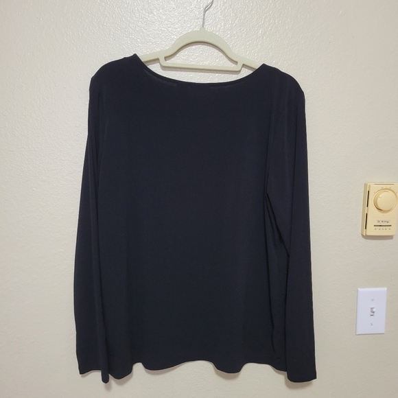 Tahari Top Womens Medium Black Knit Notch V Neck Silver Chain Long Sleeve - Picture 2 of 5